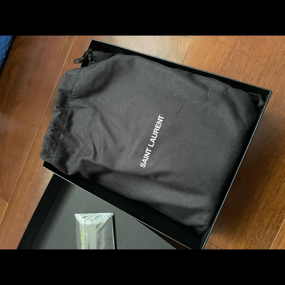 SUNSET CHAIN WALLET IN CROCODILE EMBOSSED LEATHER - Picture 6 of 9